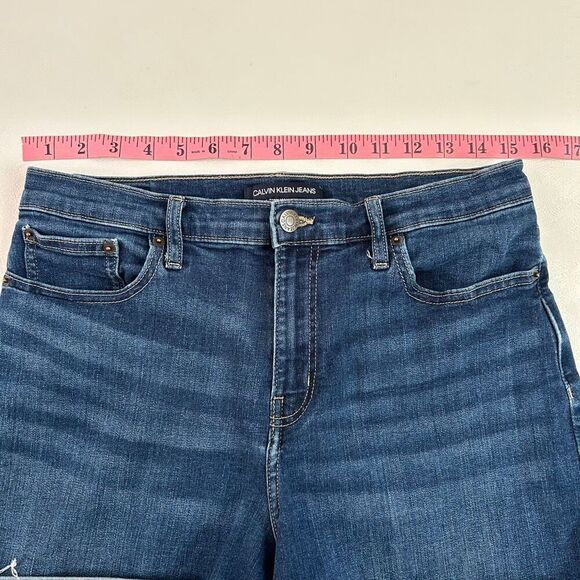 Calvin Klein Jeans Women’s Denim Shorts Size 8 Cuffed Blue Mid Rise Stretch - Picture 7 of 9